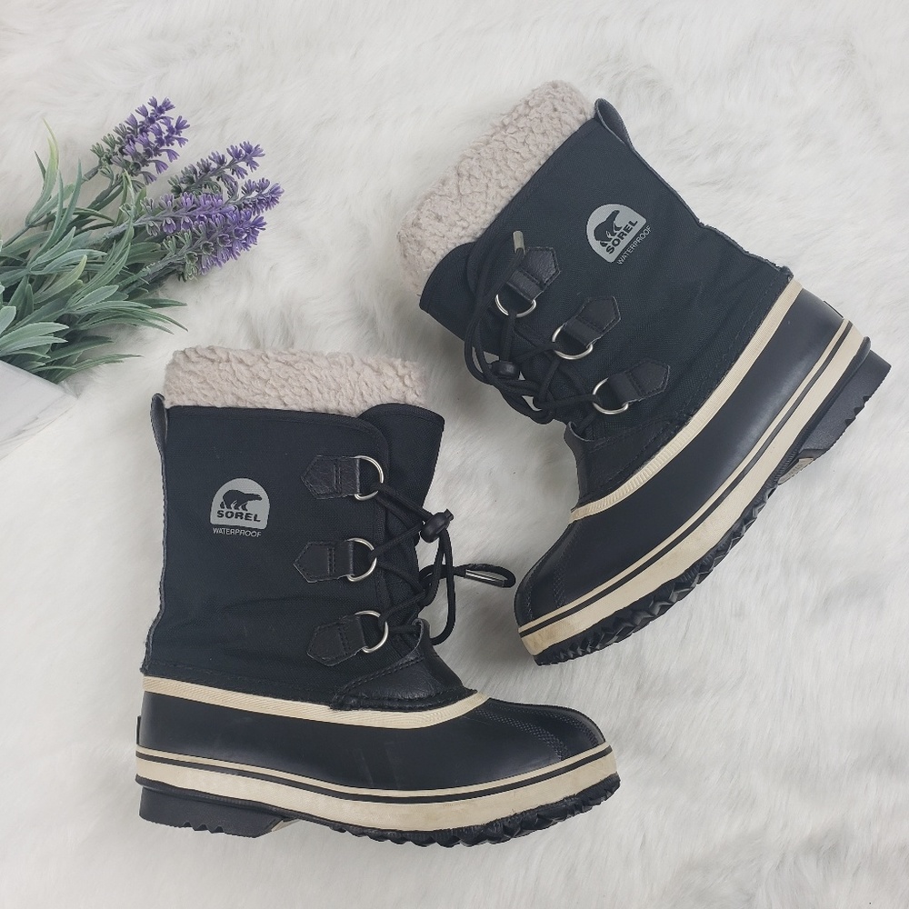 Sorel Black Winter Boots Youth sz 4